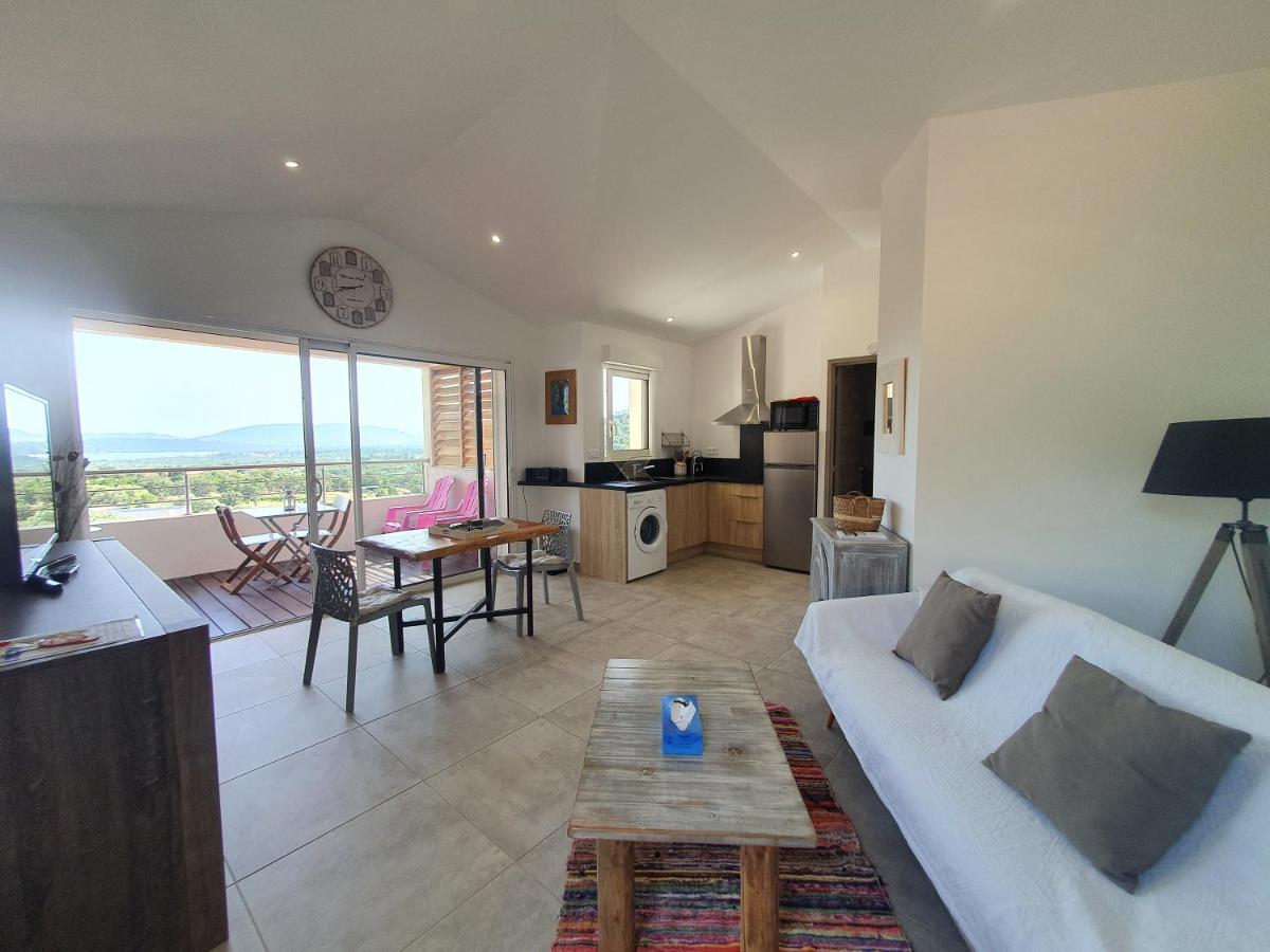 Tres Belle Residence Vue Mer Et Piscine Chauffee - Baccalocation 维琪奥港 外观 照片